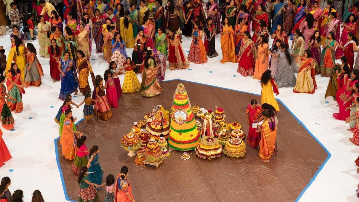 Telangana tradition take centerstage at the GTA Detroit Bathukamma celebrations