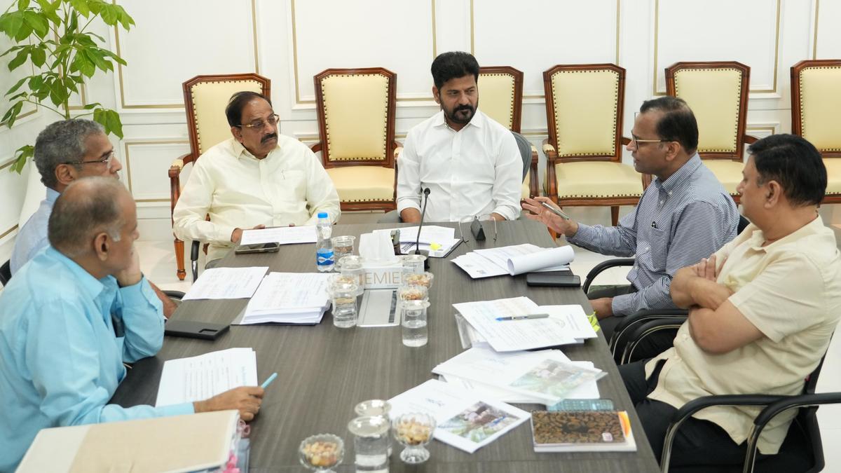 CM Revanth for crackdown on spurious seed traders