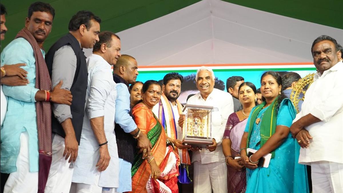 KCR should first answer Kavitha’s charge on devils in party, says  Revanth Reddy