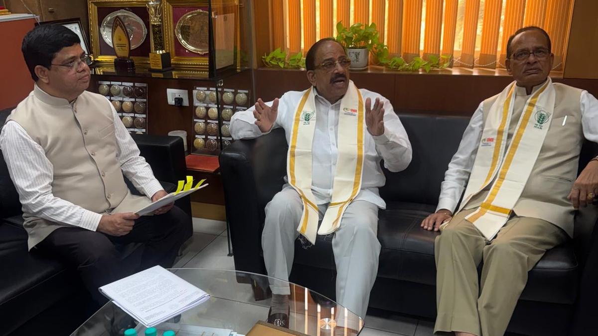 Telangana urges Centre to include maize, jowar under PSS
