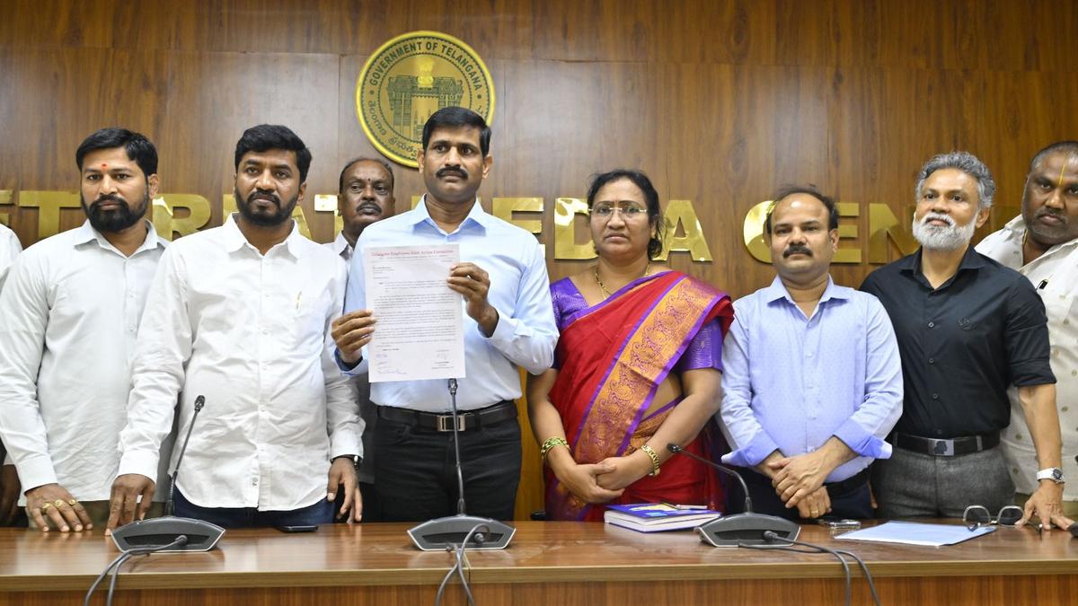 Telangana employees JAC donates one day salary to CM’s relief fund