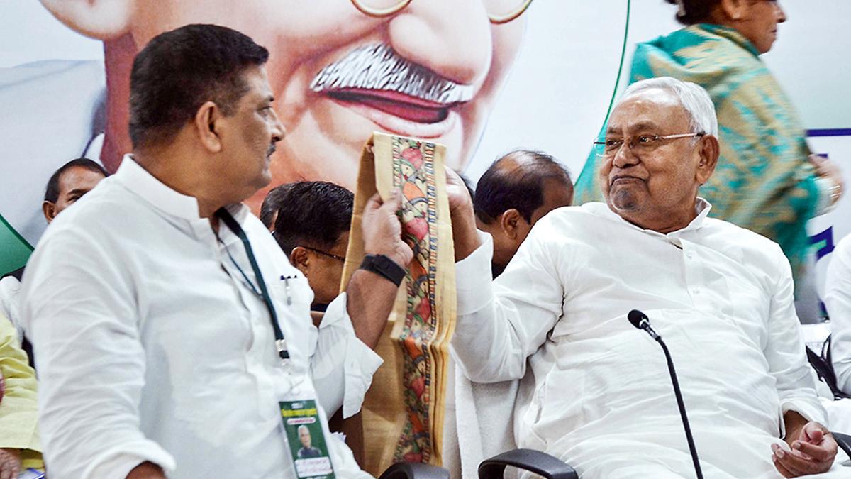 Nitish Kumar raised issue of caste census during INDIA bloc meetings, Rahul maintained silence: JD(U)