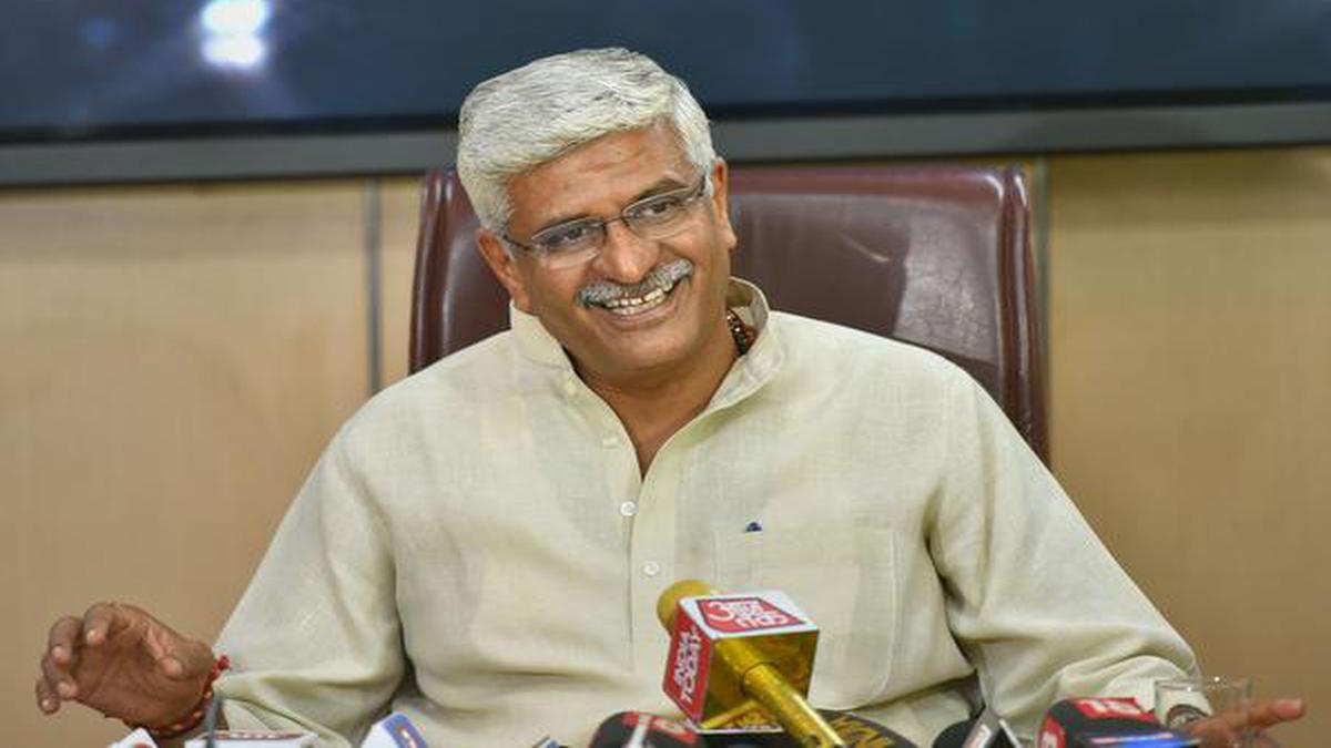 Rajasthan political crisis | Union Minister Gajendra Singh Shekhawat refutes Congress charge