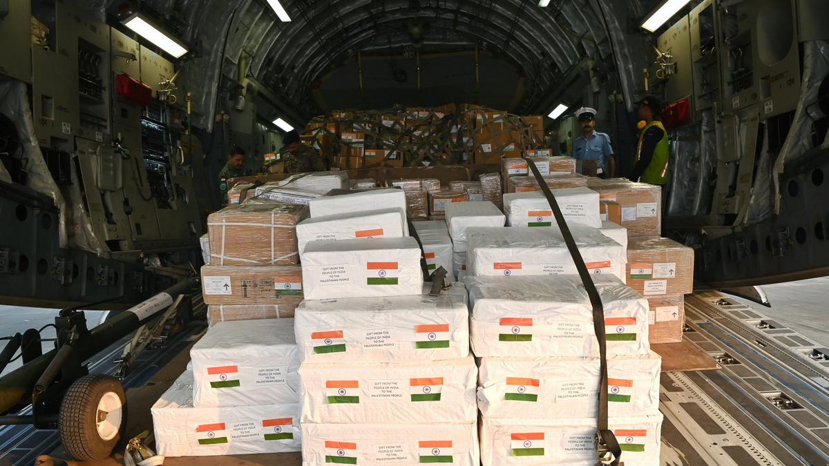 India sends humanitarian aid to people of Palestine