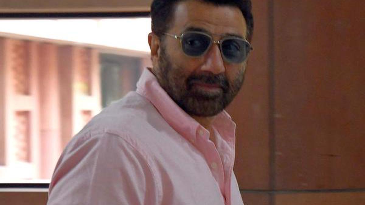 Bank of Baroda calls off Sunny Deol’s Juhu villa auction after he offers to settle dues