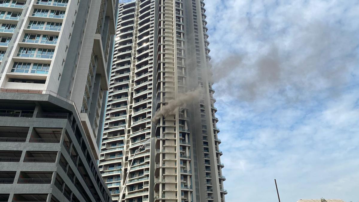 Fire in multi-storey building in central Mumbai, no injury reported