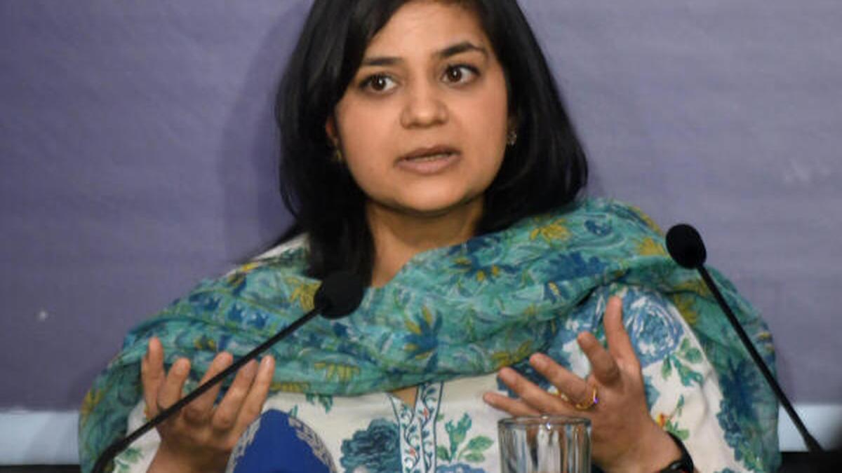 Mehbooba’s daughter gets passport only for 2 years after CID’s classified adverse report