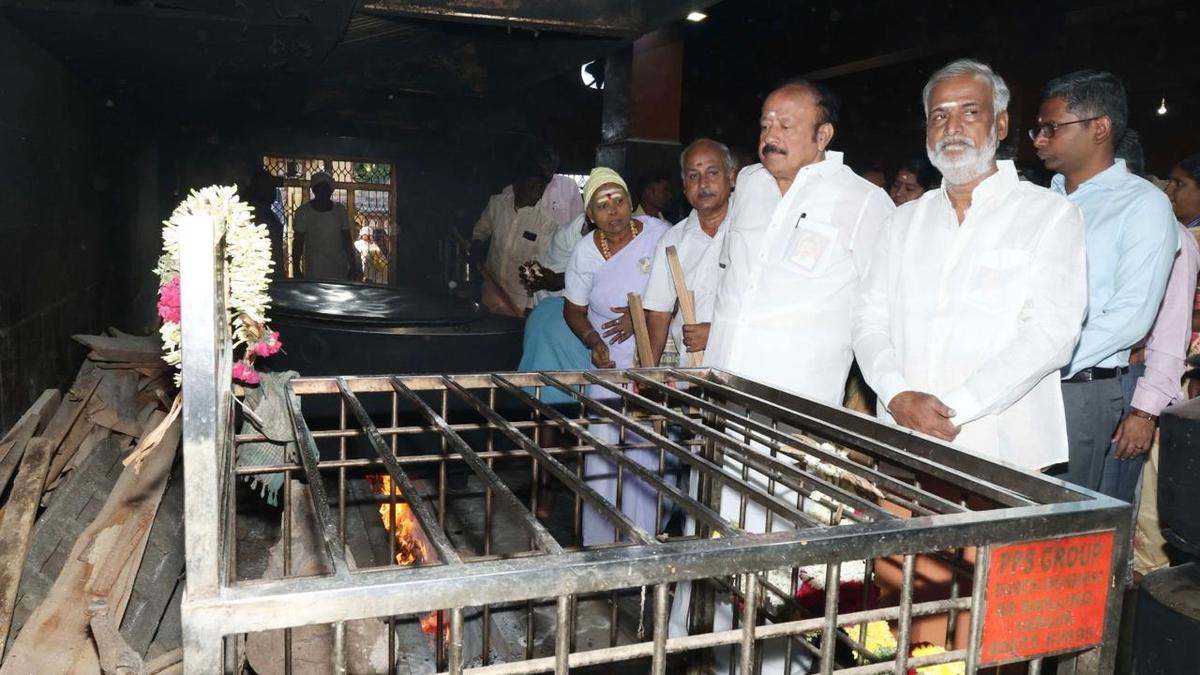 Tamil Nadu government to hold International Vallalar conference in Chennai: Sekarbabu