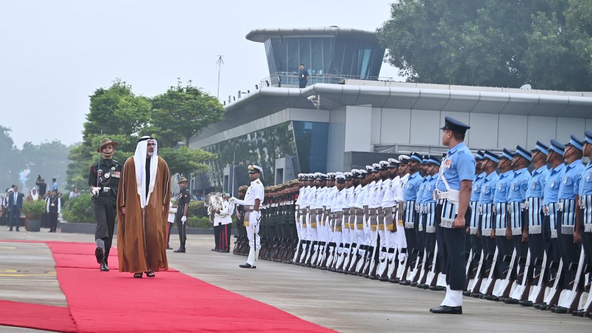 Abu Dhabi Crown Prince Al Nahyan arrives in Delhi, receives warm welcome