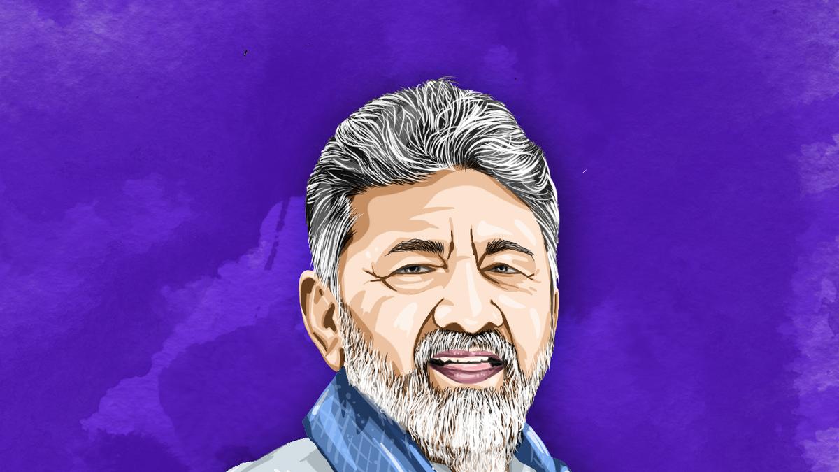 https://th-i.thgim.com/public/news/national/wxu59d/article71042510.ece/alternates/LANDSCAPE_1200/DK_Shivakumar.jpg