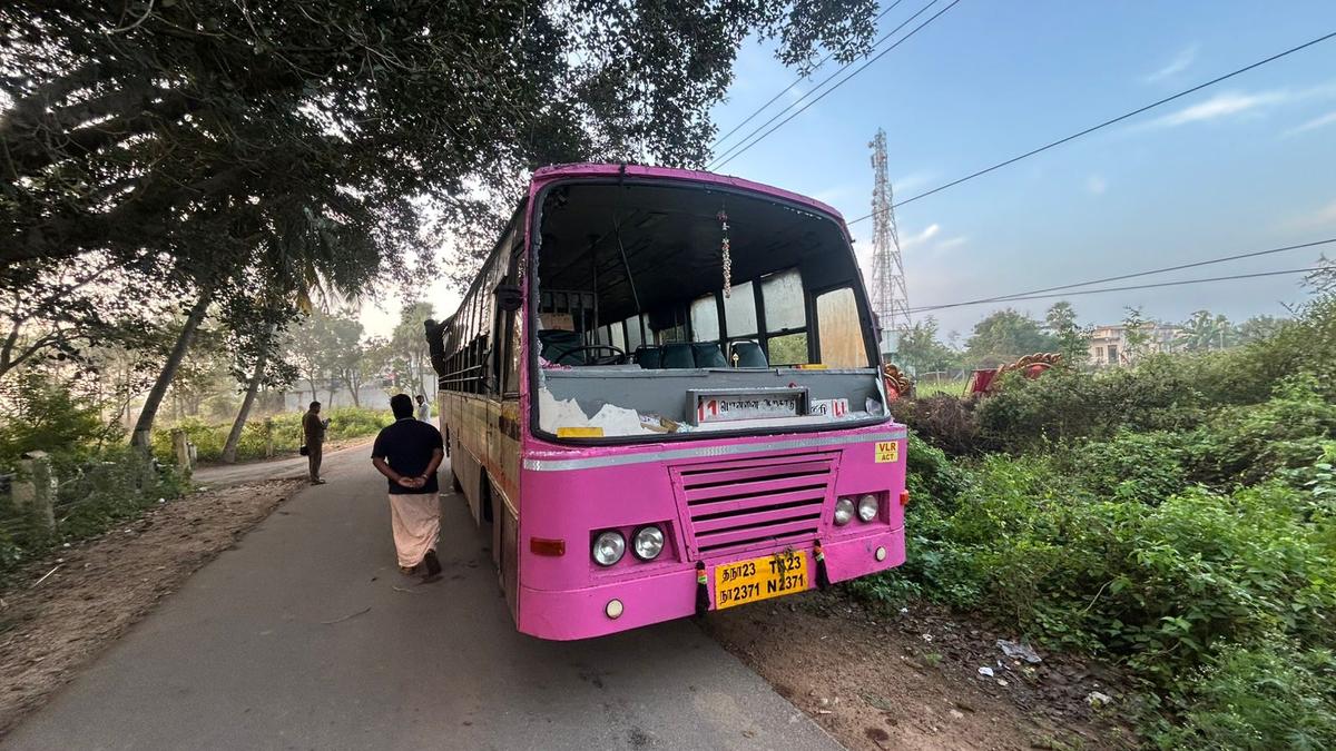 Man held for damaging bus near Katpadi