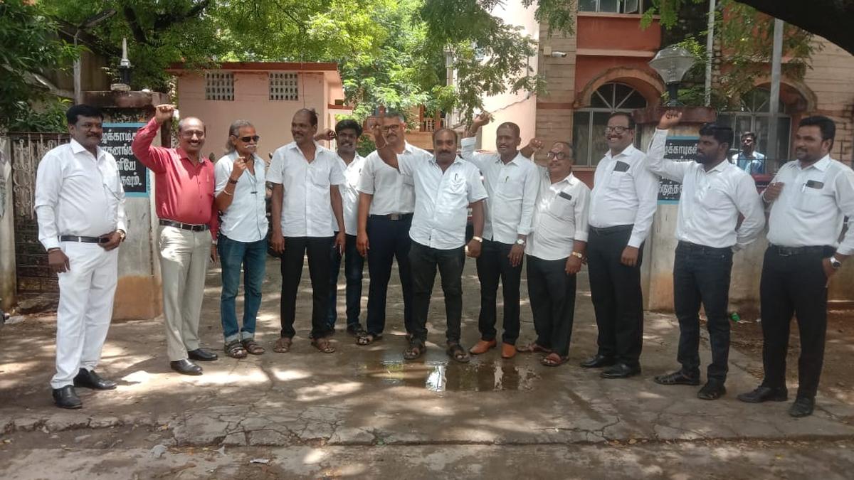 Advocates protest in Walajah, Ranipet, demanding solar power supply