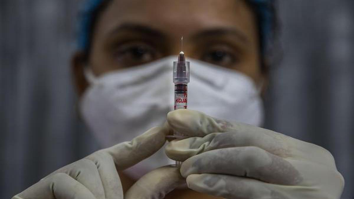 Coronavirus | IMA endorses safety, efficacy of both vaccines cleared by India