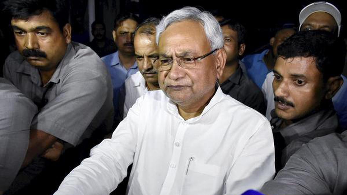 Youth arrested for threatening to blow up Bihar CM Nitish Kumar - The Hindu