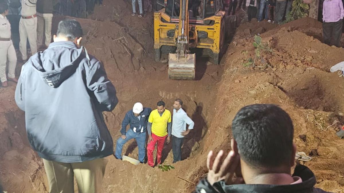 New-born baby dumped in borewell rescued in Odisha  