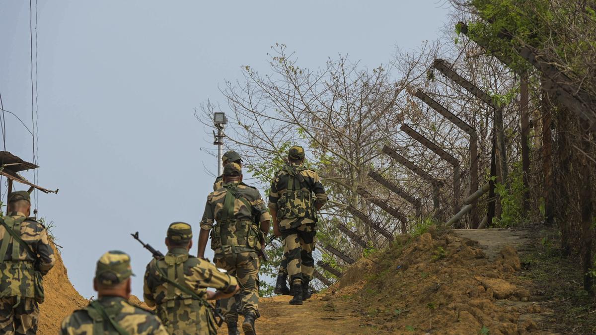 BSF jawan 'abducted' by Bangladeshi nationals, released later
