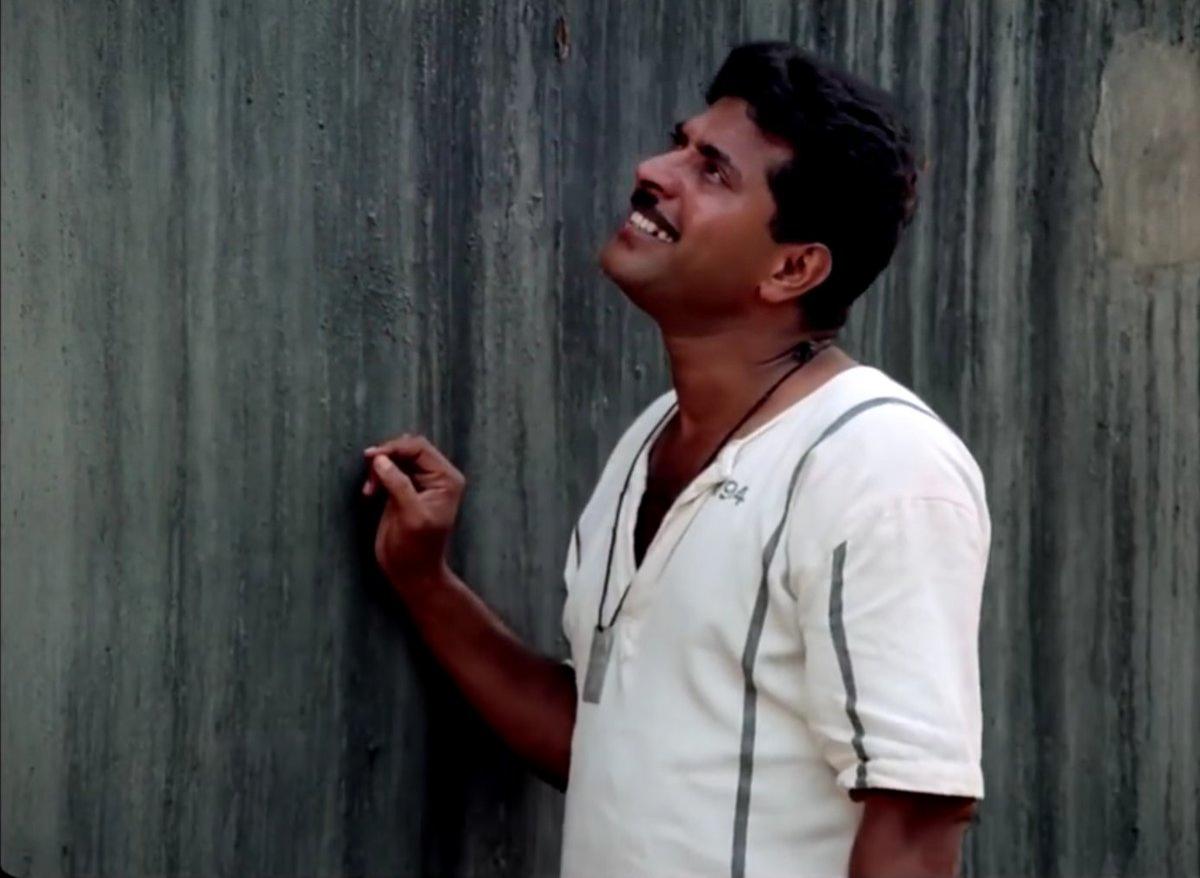 Mammootty as writer Vaikom Muhammad Basheer in Adoor Gopalakrishnan’s 1990 movie Mathilukal. 