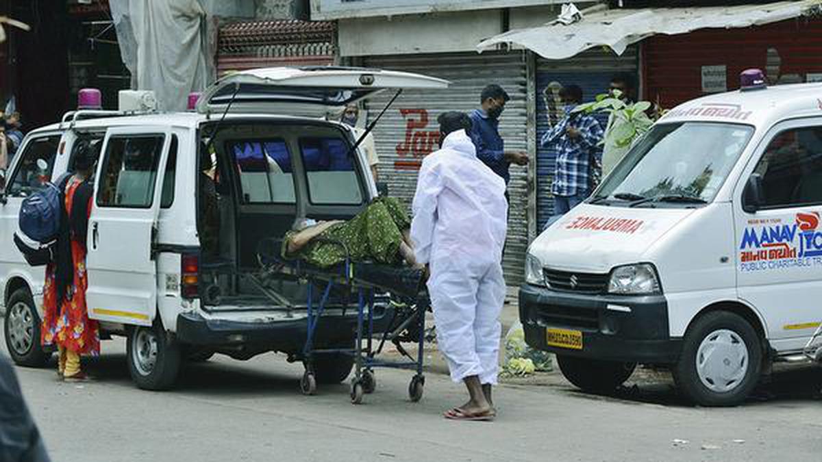 Maharashtra’s Active COVID-19 Case Tally Dips Below 4.70 Lakh - The Hindu