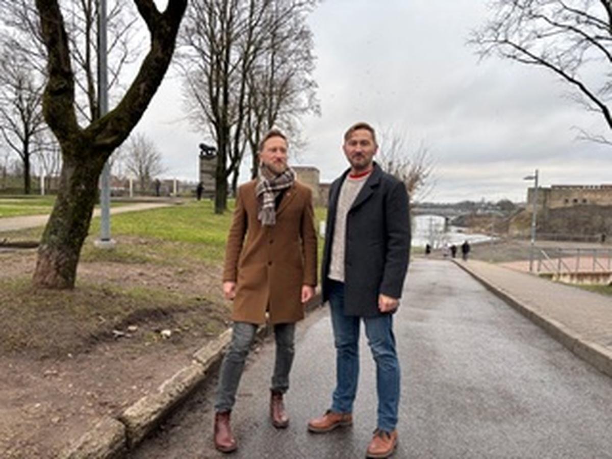 Real estate agent Kirik with his older brother, Ilja, a journalist.