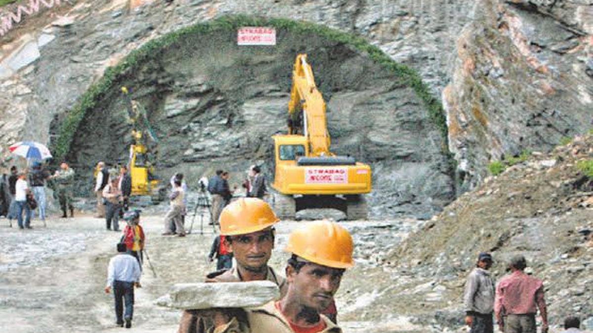 Rohtang tunnel named after Vajpayee