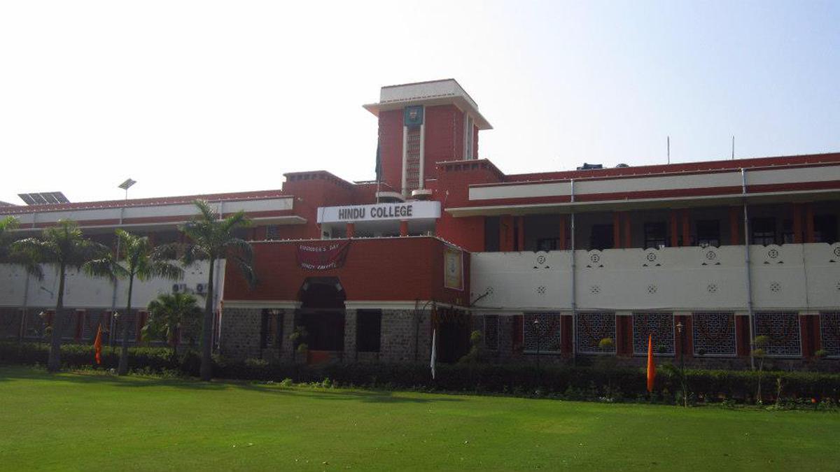 After protests, DU Hindu College reconsidering students' suspension