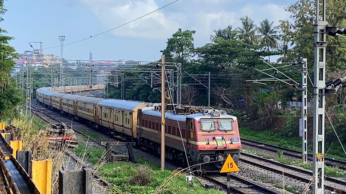 Mangaluru MP proposes local names for popular trains