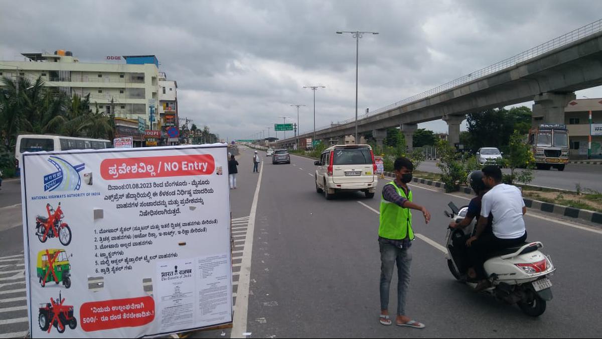 Ban on 2-wheelers, autos on Bengaluru-Mysuru expressway begins on August 1