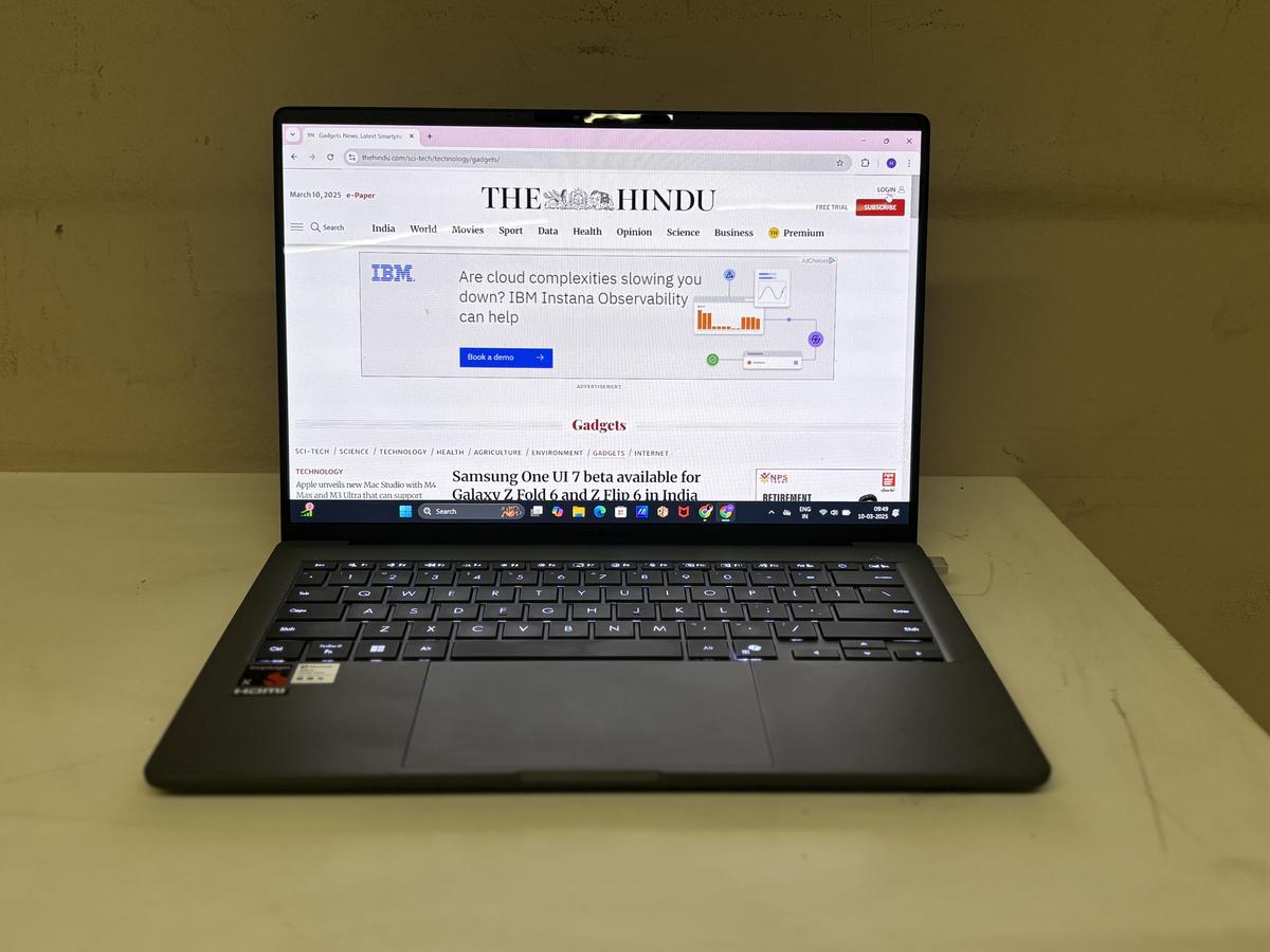 Asus Zenbook A14 display