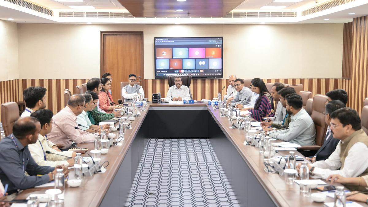 CBSE portal for re-evaluation faces glitches on first day; Aadhaar authentication made mandatory
