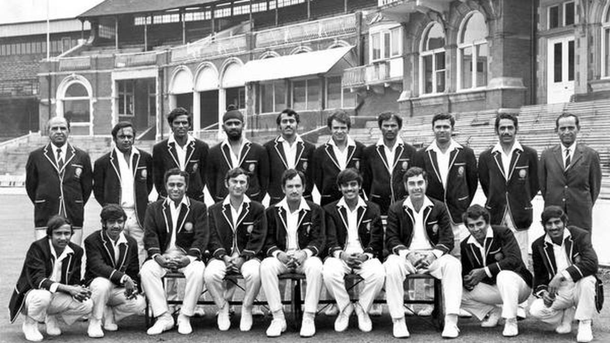 An elephant walks into the Oval and attaches itself to history - The Hindu