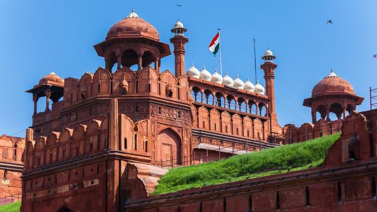 Red Fort to witness another flag hoisting The Hindu