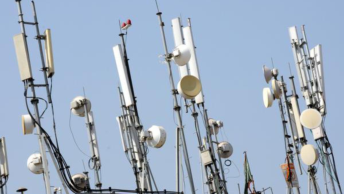 Department of Telecom defers spectrum auction to June 25