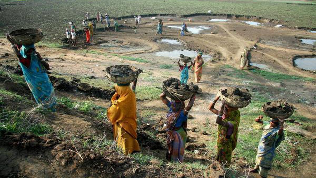 ₹3,358 crore in MGNREGA wages not paid