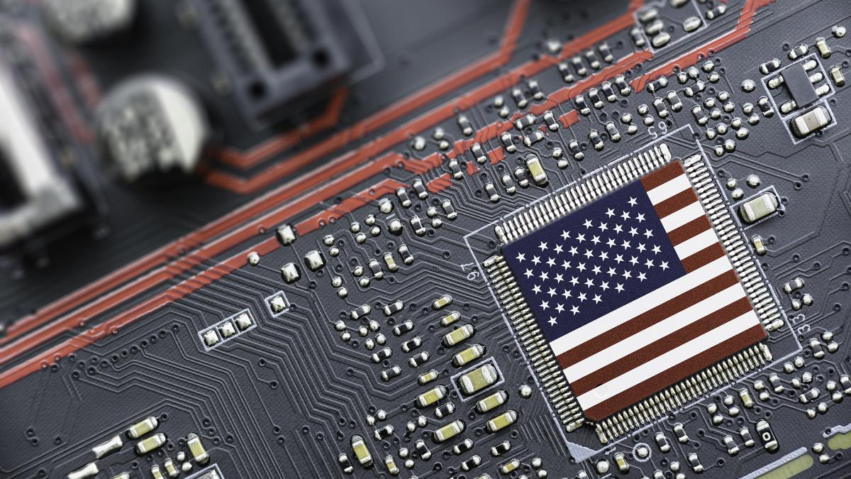 Learning from the CHIPS Act of the U.S.  
Premium