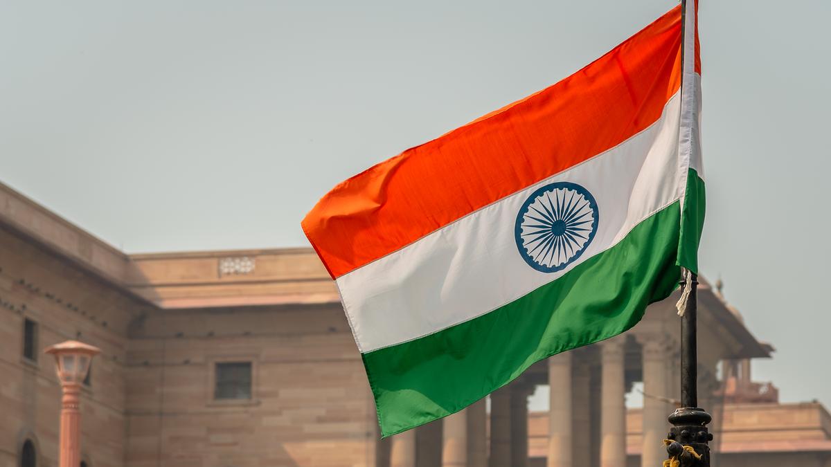 Police halt demolition drive in Jammu briefly to retrieve national flag