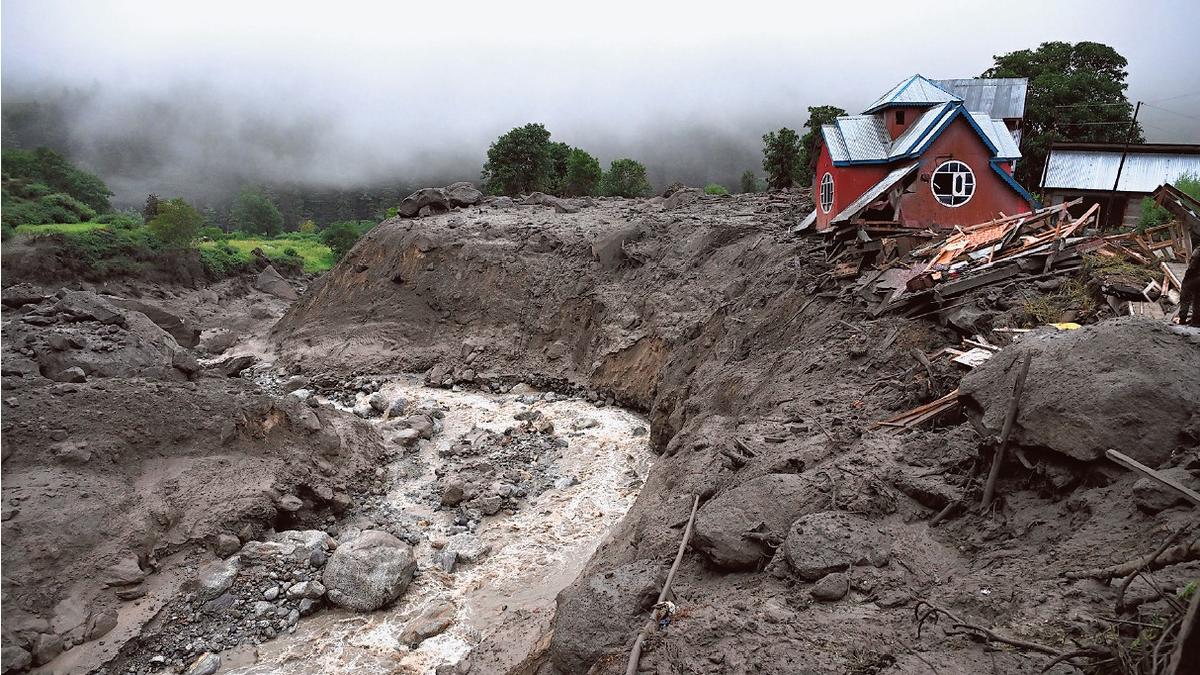 In Frames: Mud, rock, and water