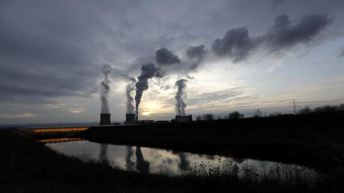 COP26 summit | Countries pledge to phase out climate culprit coal