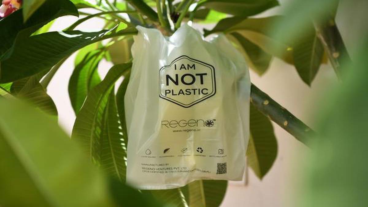 Cibhi SelVen of Regeno Ventures talks about the alternatives to plastic bags