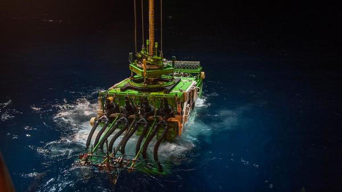 Mining robot stranded on Pacific Ocean floor in deep-sea mining trial