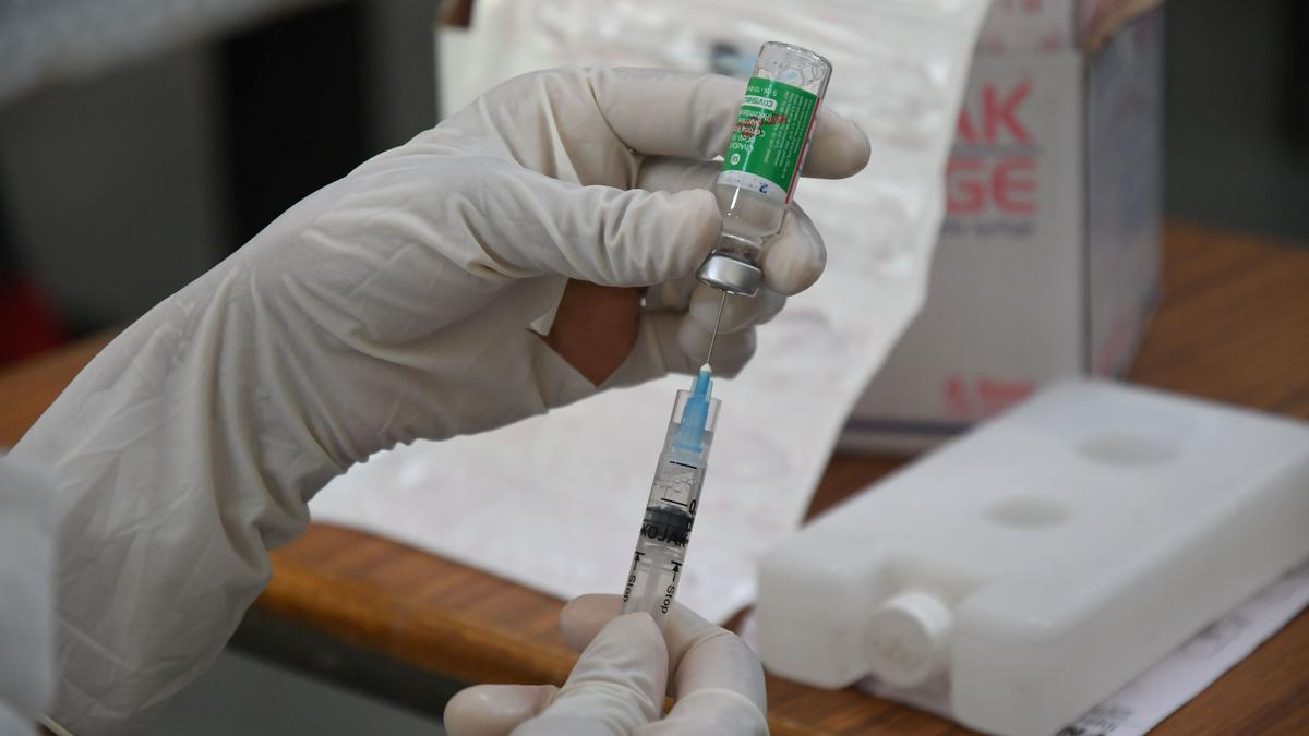 Paid vaccination policy for 18-44 age group prima facie arbitrary, says Supreme Court