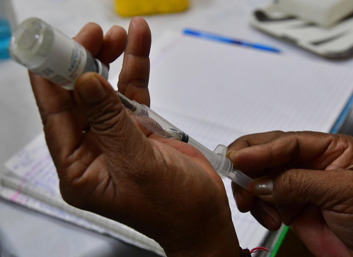 देश में पिछले 24 घंटे में कोरोना के 134 मामले मिले- 134 cases of corona were found in the last 24 hours in the country
