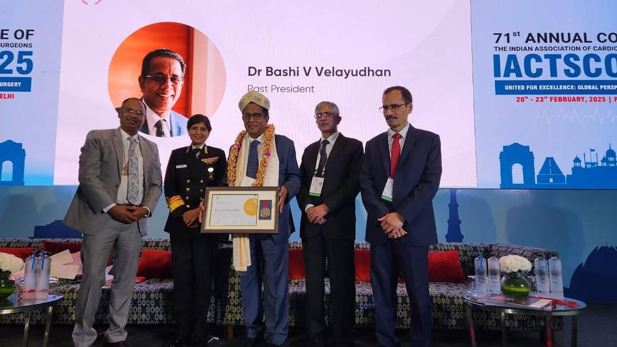 Cardiac surgeon V.V. Bashi honoured with lifetime achievement award