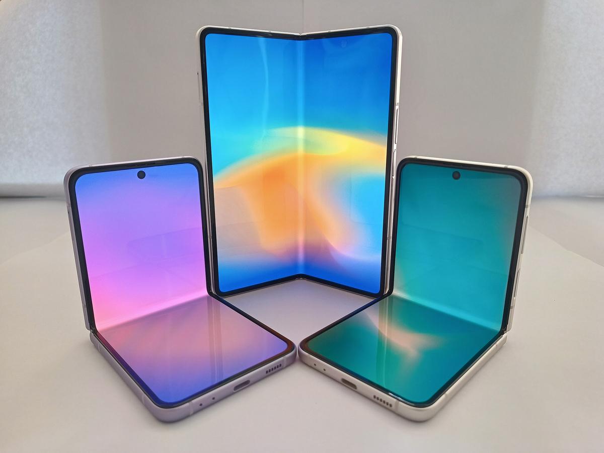 OLEDs can be made to be flexible, with transparent varieties finding use in foldable smartphones. Representative image. OLEDs can be made to be flexible, with transparent varieties finding use in foldable smartphones. Representative image.