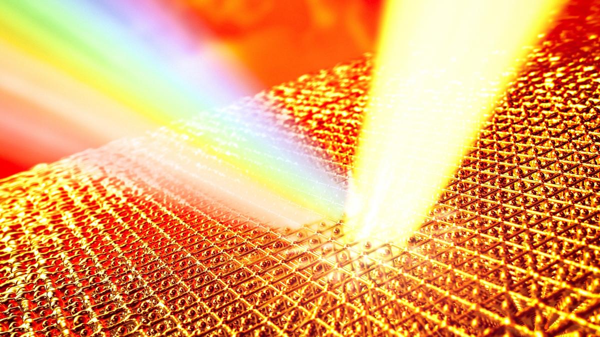 Gold superheated far beyond its melting point can stay solid​