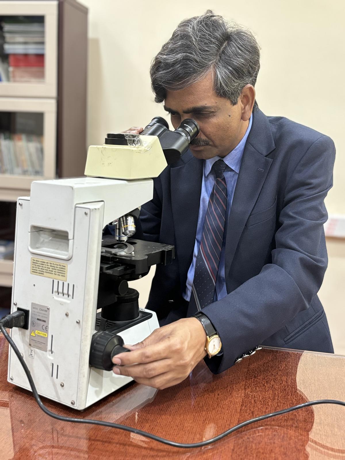 Scientist Lal Ji Singh. Scientist Lal Ji Singh.