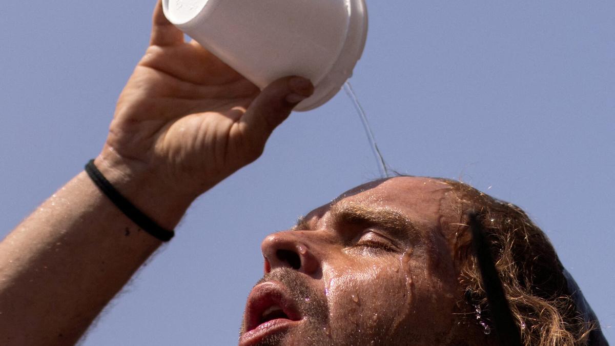 How does extreme heat affect medicines and those taking them?