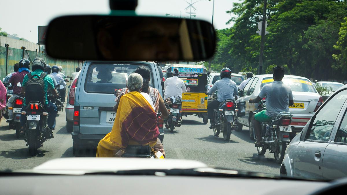 Chronic traffic noise exposes kinks in India’s urban regulations