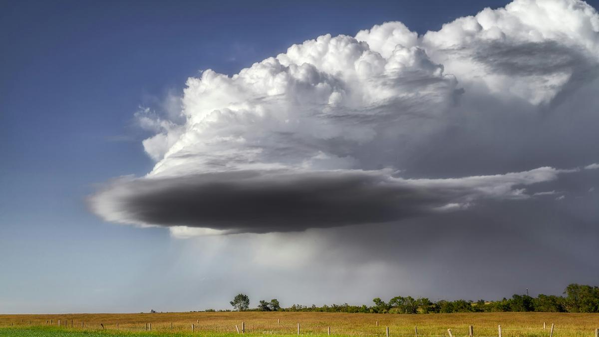 What is a cloudburst?
Premium