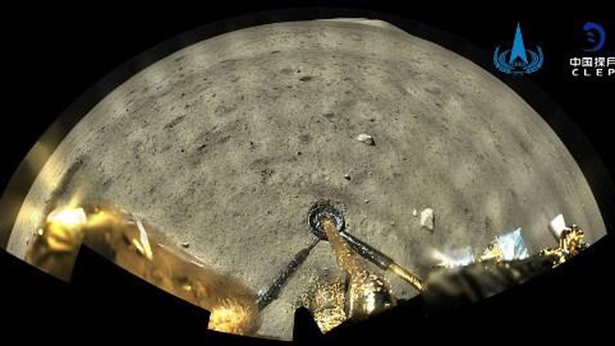 Chinese probe completes moon sampling