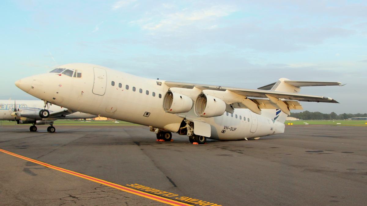 Physics of staying airborne